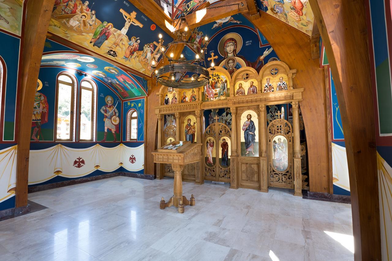 브르드니크 Etno Naselje Vrdnicka Kula B&B 외부 사진